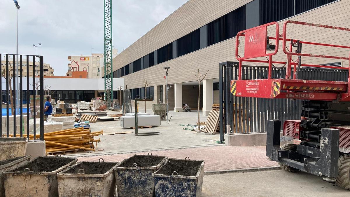 Así está el nuevo Colegio Inmaculada a diez días del inicio de curso en Torrevieja