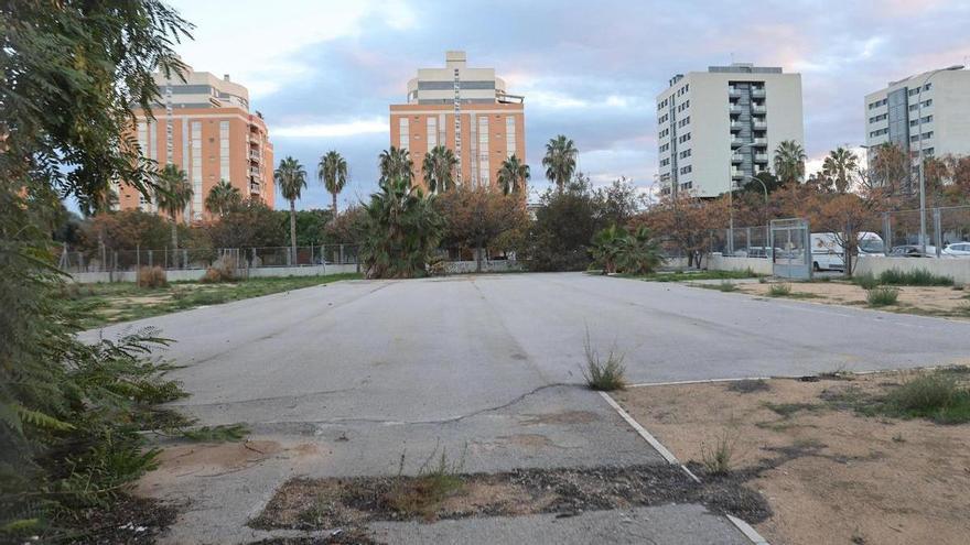 Alicante amplía la oferta de plazas escolares el próximo curso gracias a la apertura de un colegio en barracones