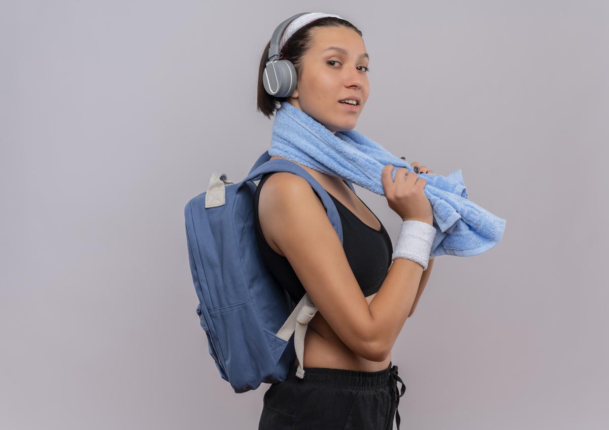 Los artículos imprescindibles para llevar en la mochila del gimnasio