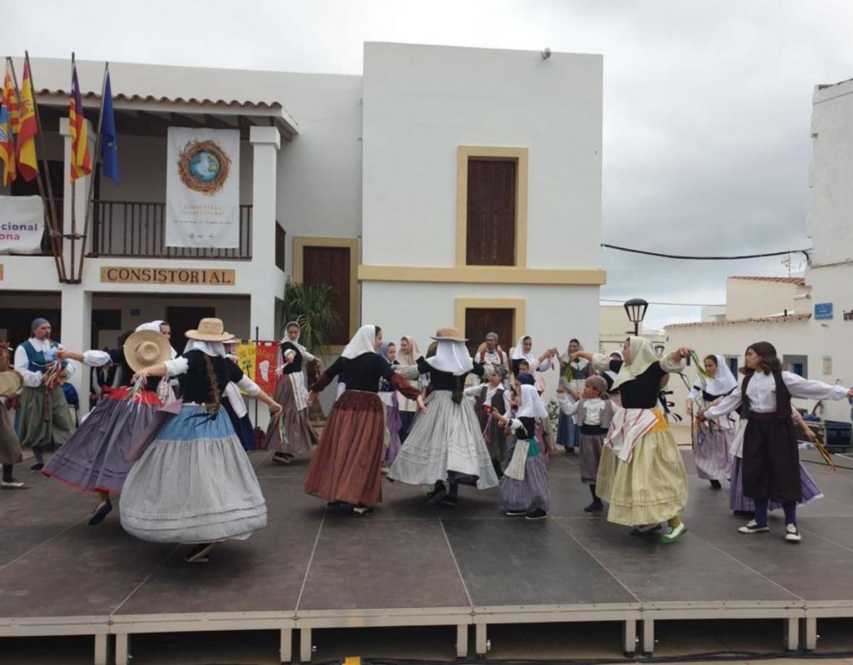 Folclores unidos de Castellón, Mallorca y Formentera