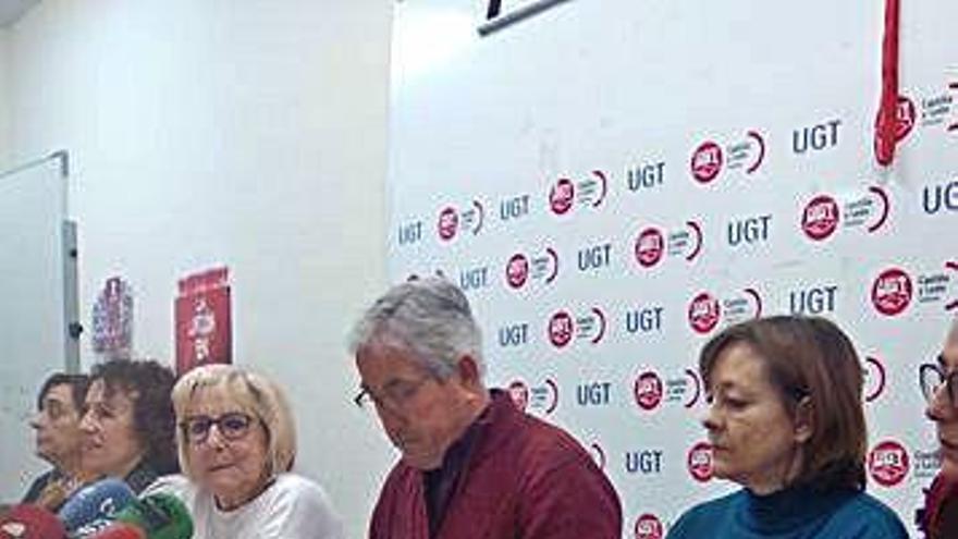 Jerónimo Cantuche, con sindicalistas de UGT.