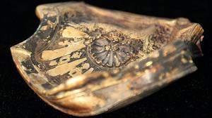 El Ministeri de Cultura mostra la cambra cuirassada on es guarda el tresor de l’Odyssey.