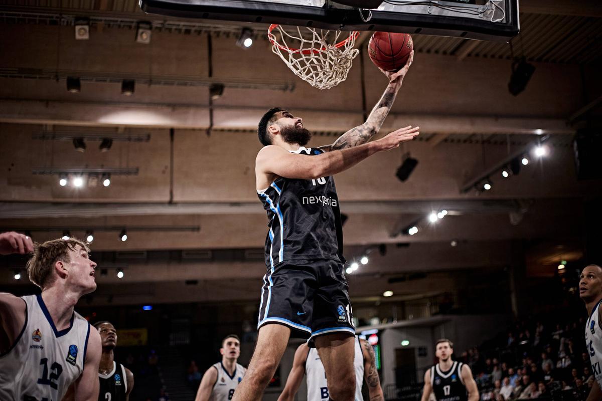 Imatges de l'Hamburg Towers-Baxi Manresa