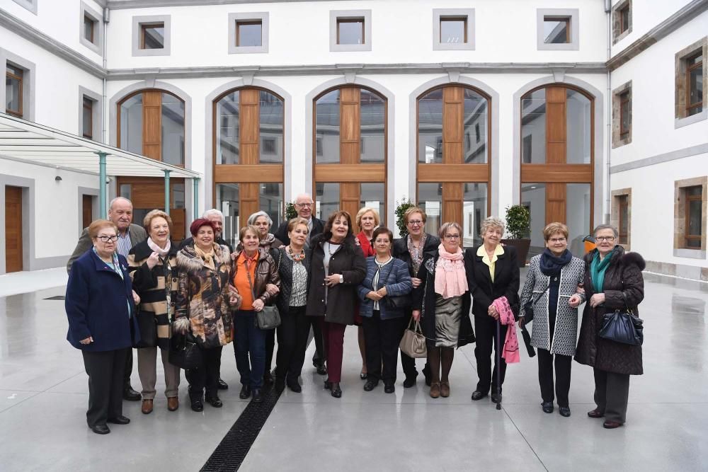 El proyecto de remodelación de la antigua Fábrica de Tabacos se ha retrasado tres años. El Ayuntamiento cedió el edificio a la Xunta en 2010 a cambio de que ejecutase las obras.