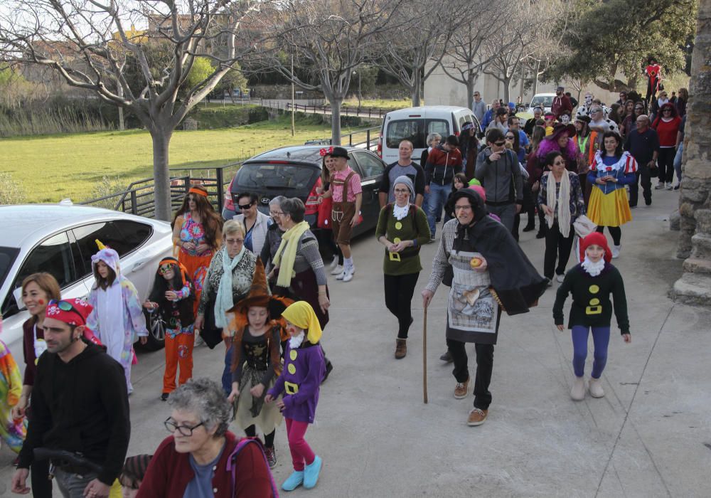 Rua de Carnaval a Cantallops