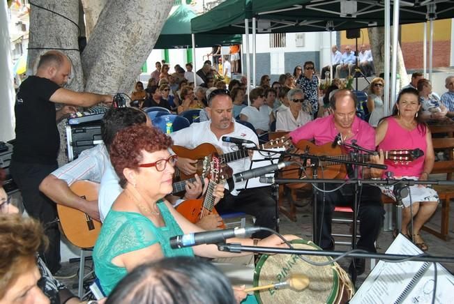 Misa y procesión Cercados del Espino 2016