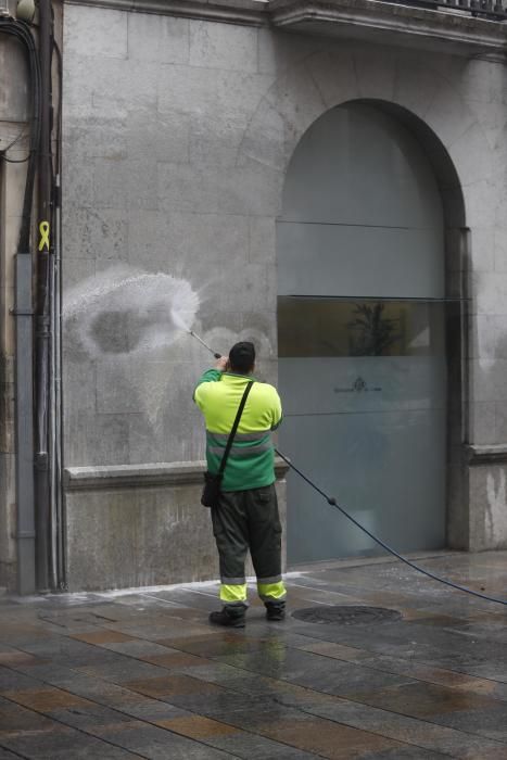 Girona intenta tornar a la normalitat després de la segona nit d'aldarulls