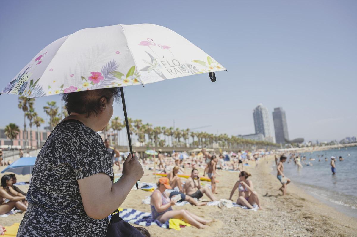 Calor en la playa Barcelona Calor en la playa Barcelona