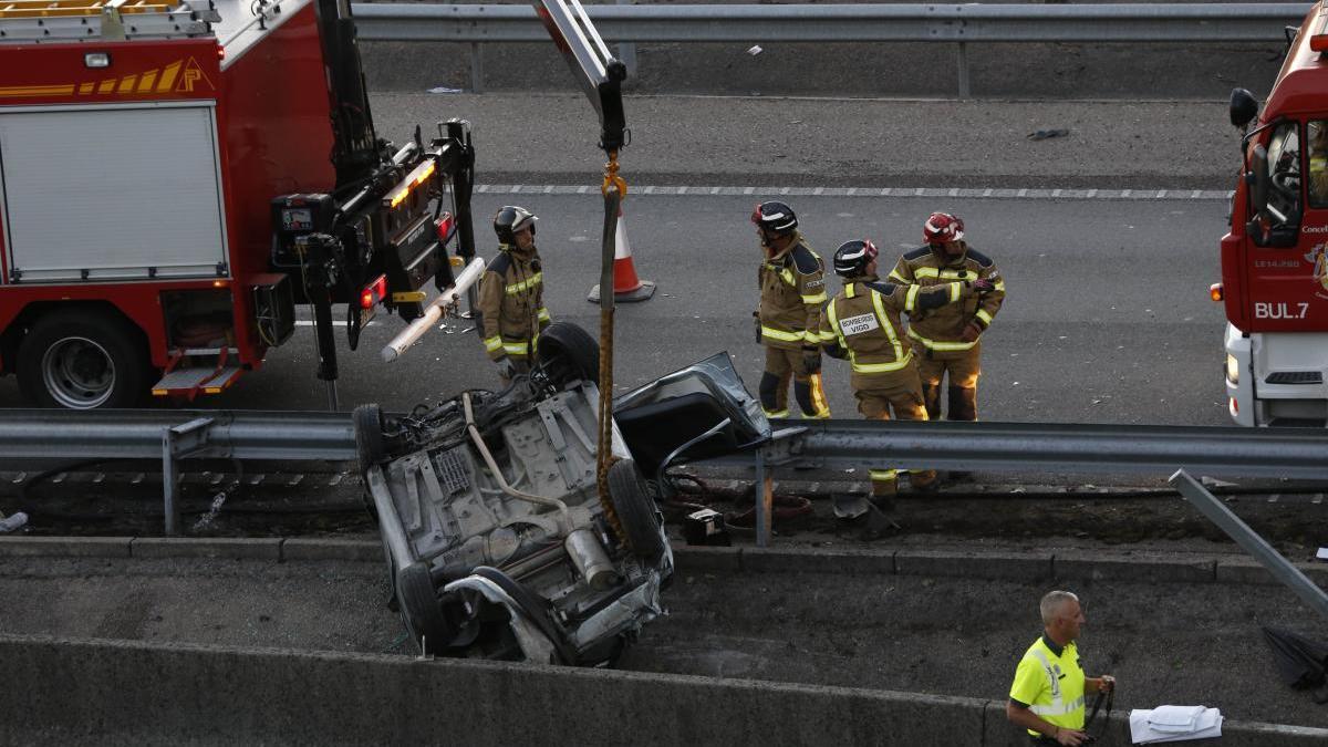 Multa y 15 meses sin carné para el conductor del triple accidente mortal de la AP-9