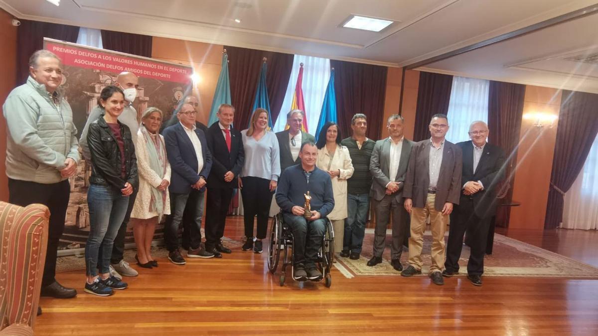 Integrantes del jurado de los premios «Delfos» a los valores humanos en el Deporte.