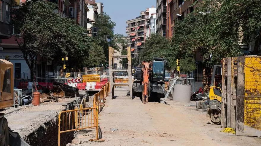 Vídeo | Las obras en la avenida Valencia de Zaragoza se retrasan: esta es la nueva fecha de finalización prevista