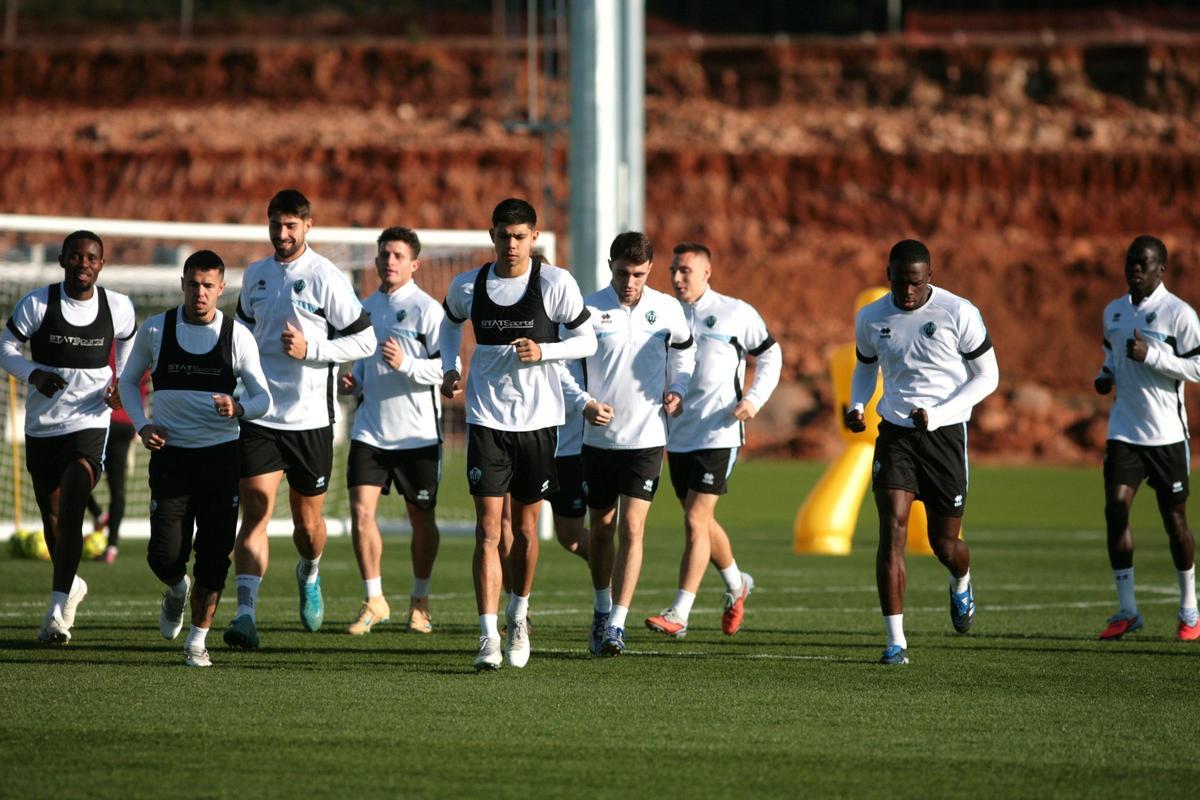 Los preparativos del Granada-Castellón, el cierre de la primera vuelta