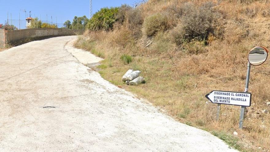 El diseminado de Mijas que estrena una red de agua potable para 272 parcelas