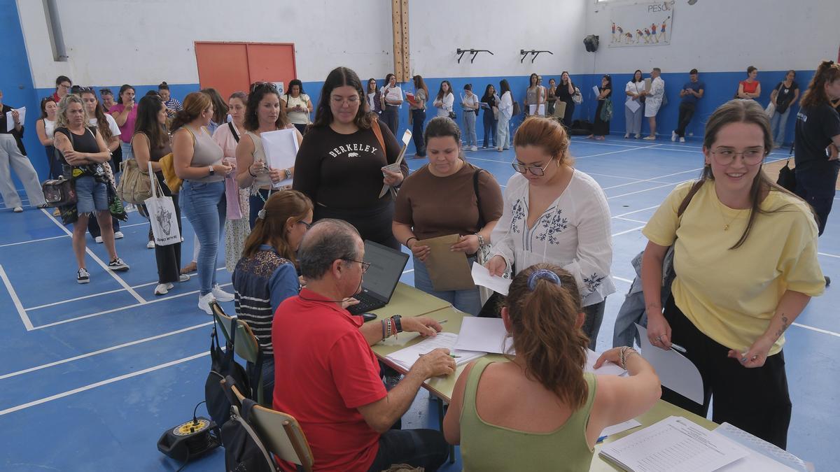 Presentación de las oposiciones al Cuerpo de Maestros en Canarias, en el IES Ana Luisa Benítez.