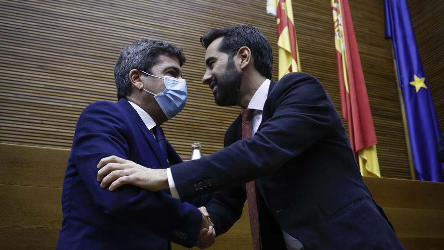 Mazón regresa a las Corts para hablar de impagos a funcionarios y los seis meses del Consell