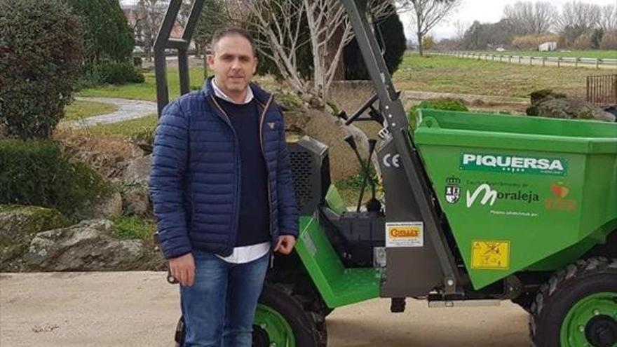 El consistorio compra un dumper con 15.000 euros