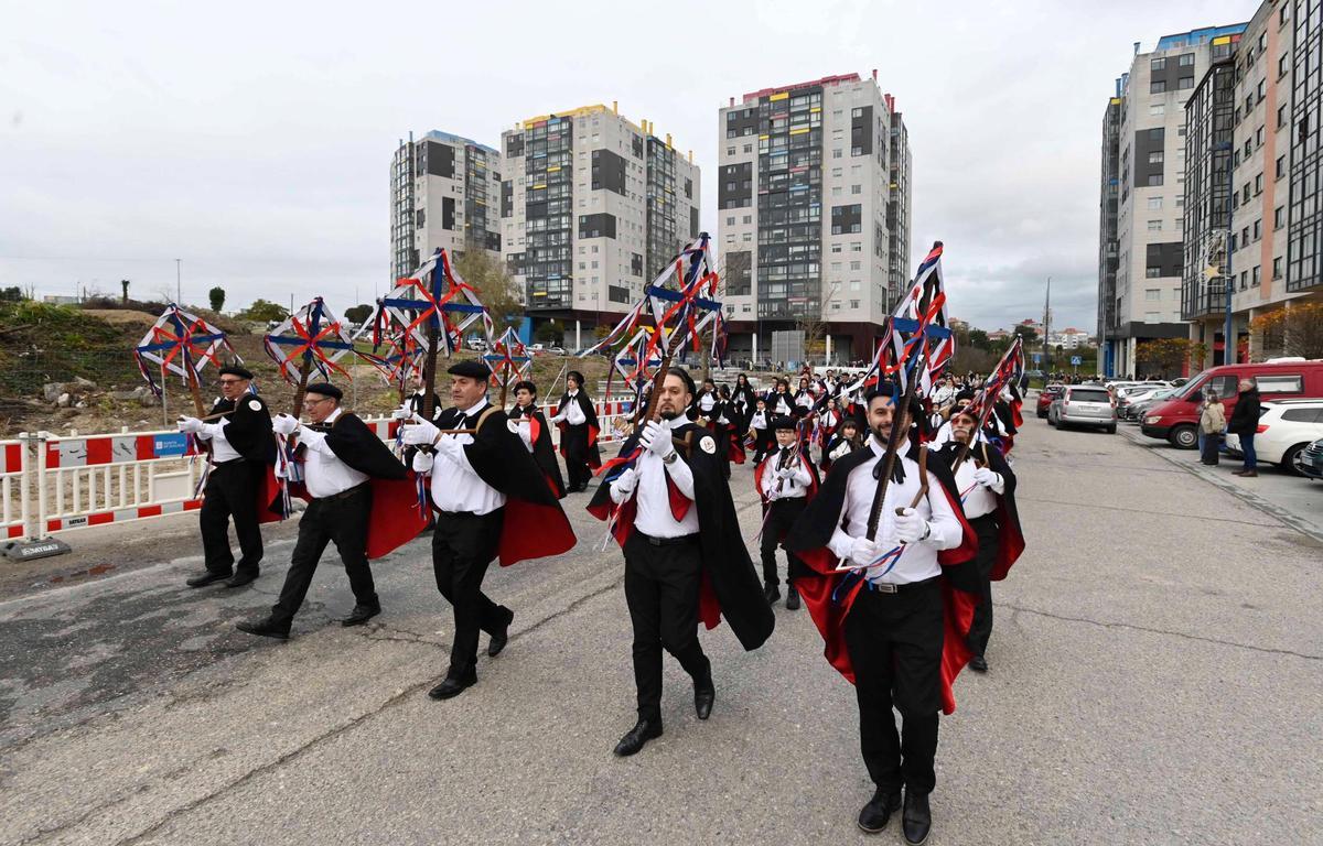 Navia acoge por primera vez el Certamen de Rondallas de Vigo
