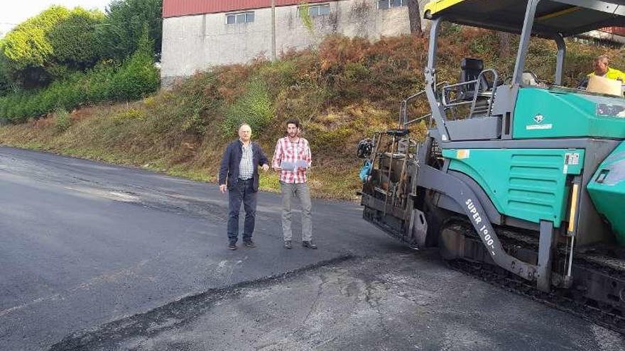 Acaban las mejoras del acceso al colegio de Piloño