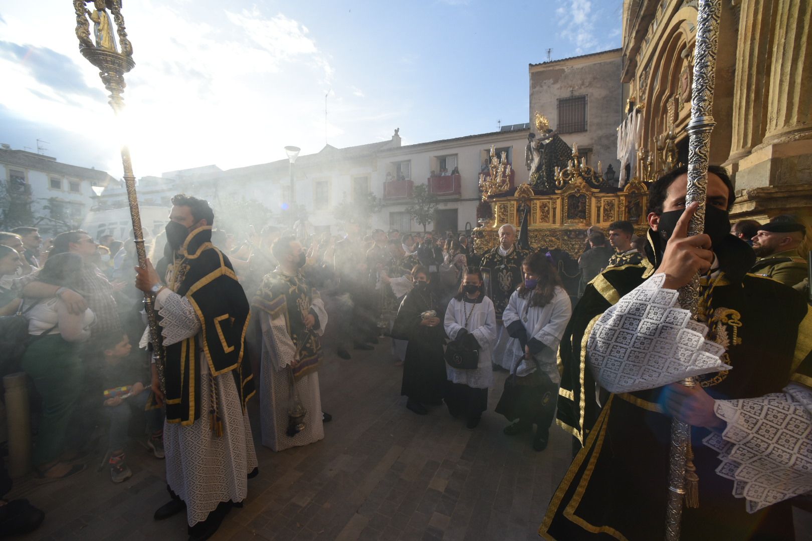 Las Angustias vuelve a recorrer las calles del barrio de San Agustín