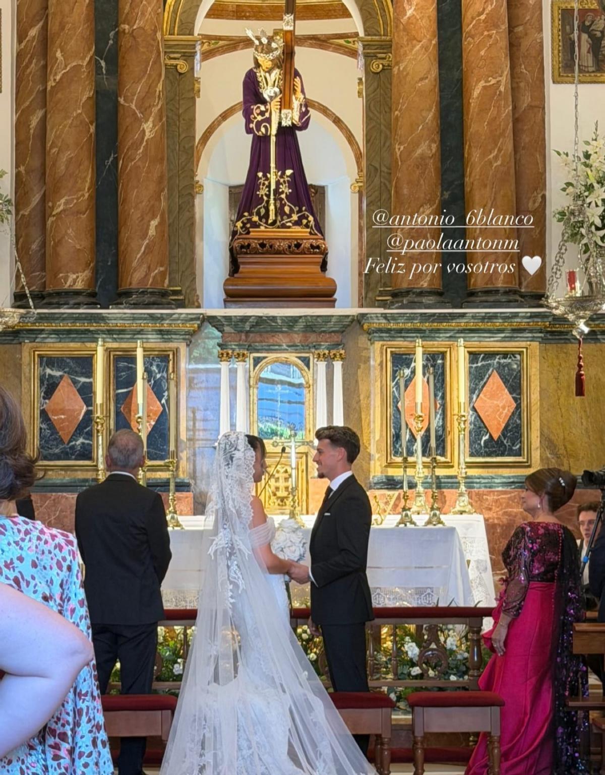 La pareja se casó en la Ermita del Calvario de Montalbán.