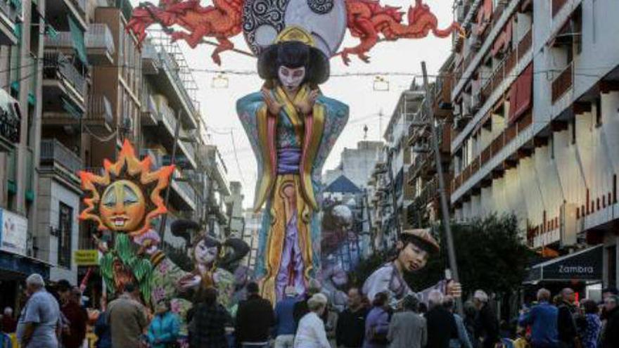 Benidorm arde en Fallas