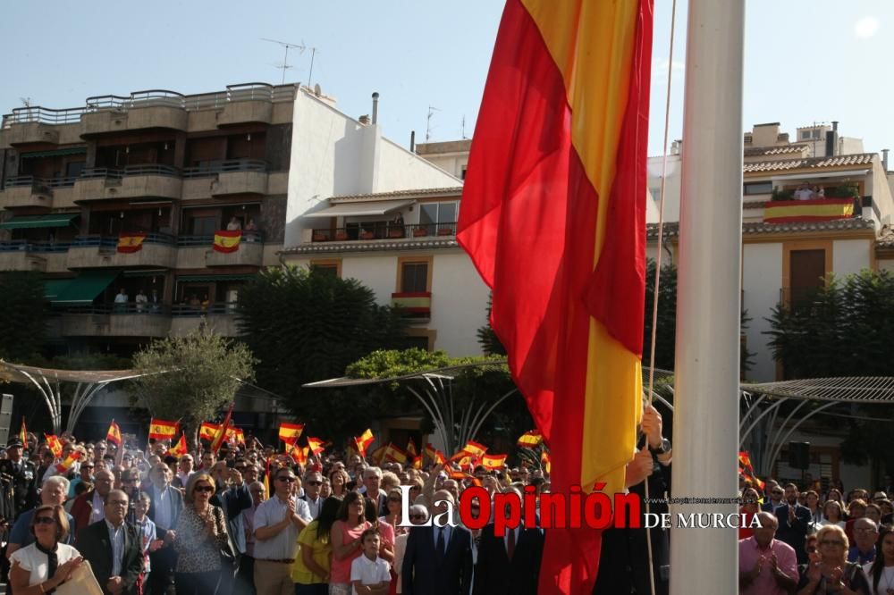 Izado de bandera en Lorca por la Hispanidad