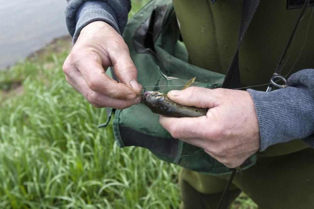 Primer día de la temporada de pesca del salmón