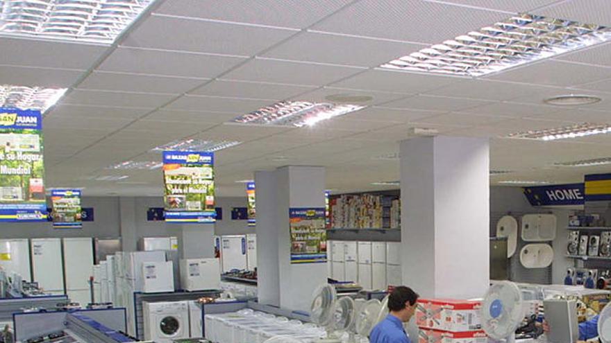 Venta. Un comercio de electrodomésticos de Málaga.