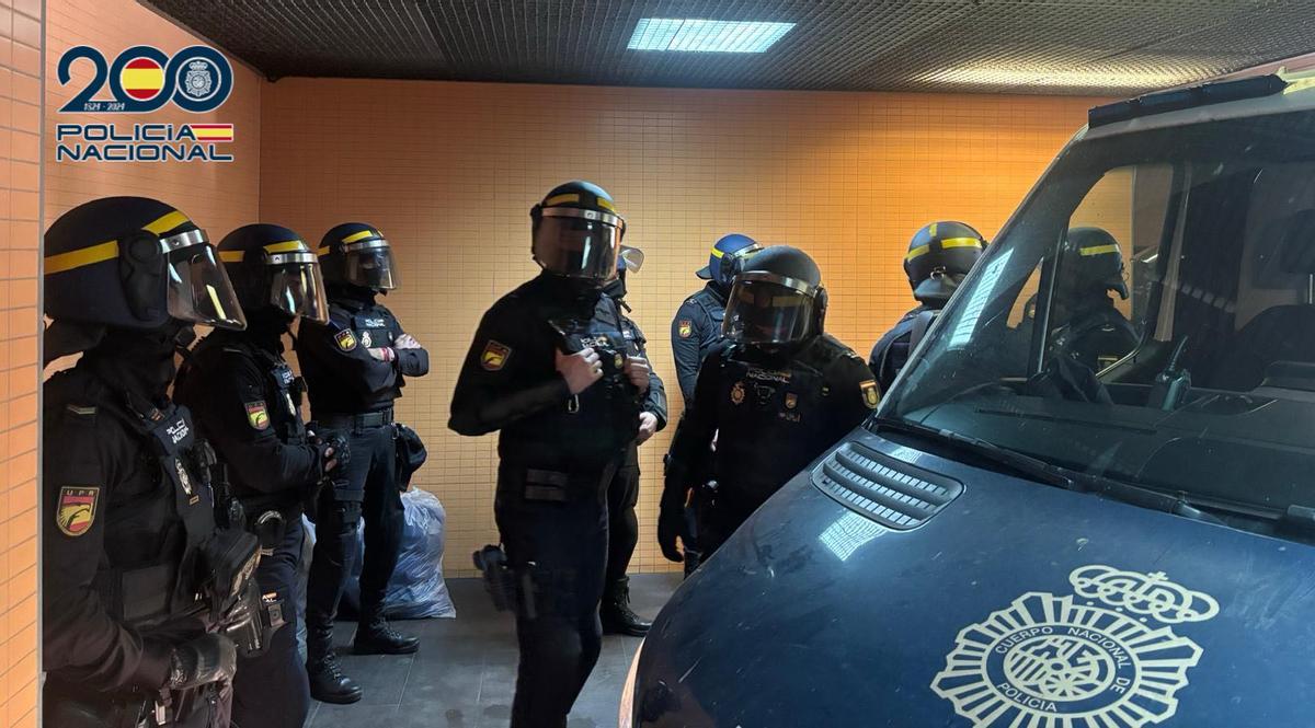 El dispositivo policial para la operación.