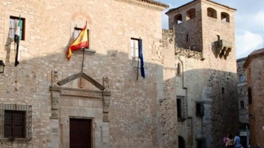 Amplían el plazo de las convocatorias del BOP por el apagón
