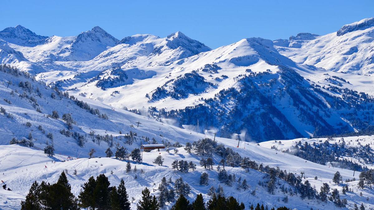 Vista de Vaquèira-Beret, la estación catalana mejor situada para hacer frente al cambio climático