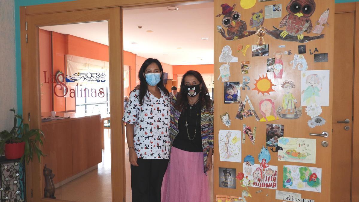 Trabajadoras de la residencia Las Salinas, de Cudeiro.