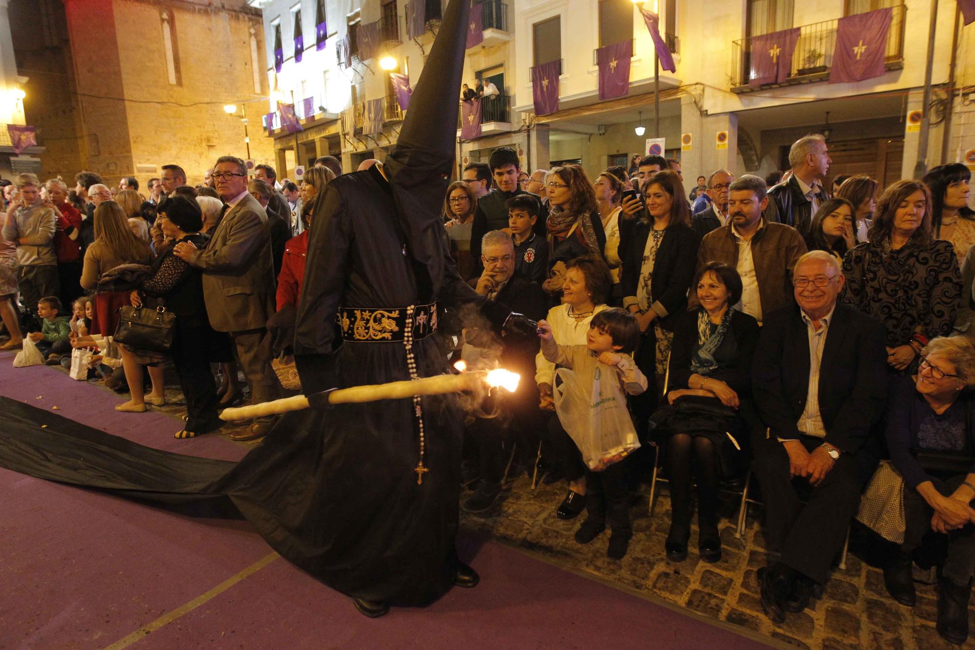 Rememora las últimas procesiones de Viernes Santo en Sagunt.