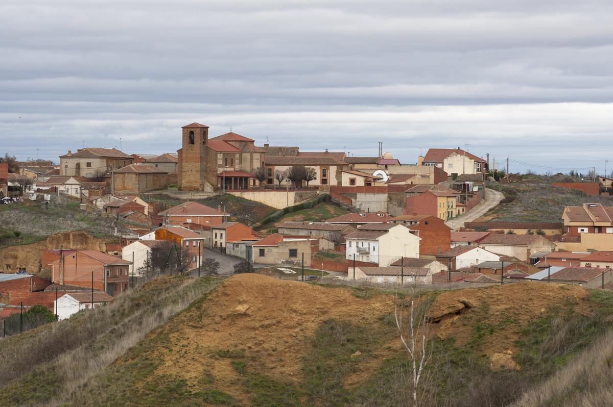 Vista de Castrogonzalo, cuyo Ayuntamiento ha modificado la ordenanza fiscal de la tasa de abastecimiento.