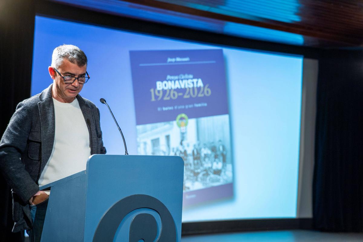 Totes les fotos de la presentació del llibre del centenari de la Penya Ciclista Bonavista