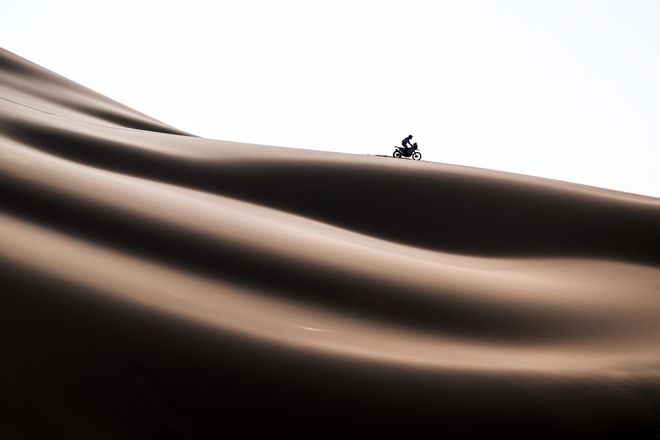 Instantáneas del sierense Charly López, único fotógrafo oficial del Rally Dakar