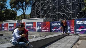 Plaza de Catalunya, escenario de la fan zone para la exhibición a celebrar el próximo día 19 con motivo del gran premio de Fórmula Uno que se disputa en el circuito de Montmeló.