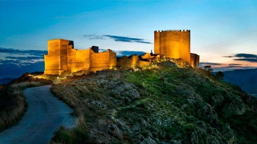 Visita nocturna al Castillo de Jumilla.
