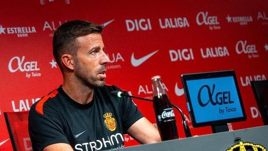 Luis García: "Tenemos que intentar ser más completos"