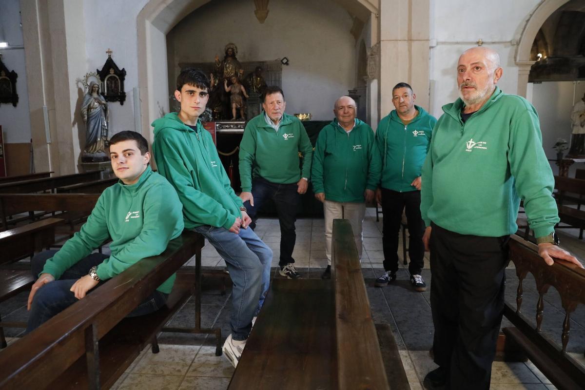 De izquierda a derecha, Sergio y Álvaro López, Manuel Méndez, Rufino Arrojo, Francisco Javier Fernández y Baltasar González.