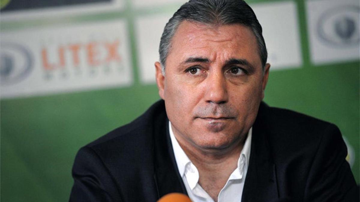 Hristo Stoichkov no se mordió la lengua