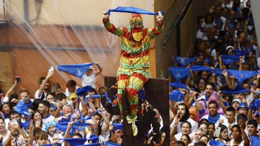 Tomates, vino, alegría y mucho fresco... ¡viva el Cipotegato!