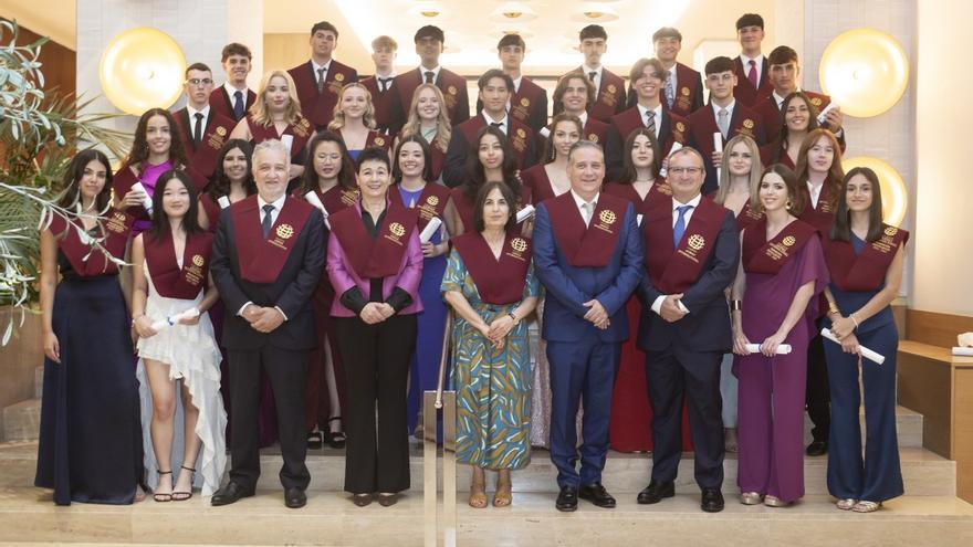 Conmovedor acto de Graduación del Colegio Arenas Internacional de Lanzarote