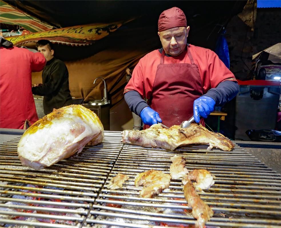 Las imágenes del arranque del Mercado Medieval de las Tres Culturas en Cáceres