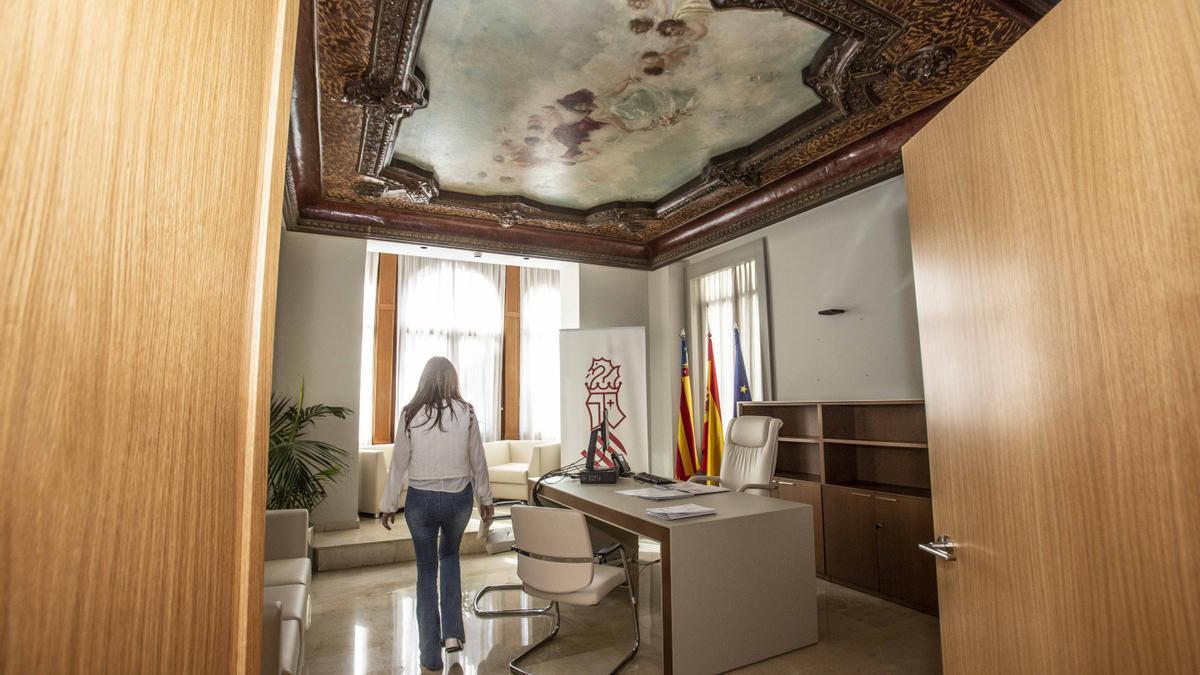 La Casa de las Brujas se convierte en sede definitiva de la primera conselleria en Alicante