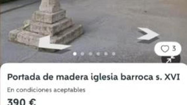 Vista del anuncio en el que se publicitaba la puerta de la iglesia barroca de Ventosa de la Cuesta.