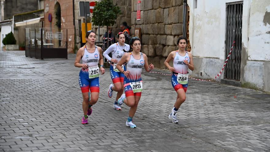 El Capex, gran dominador del Campeonato de Extremadura de Duatlón contrarreloj por equipos