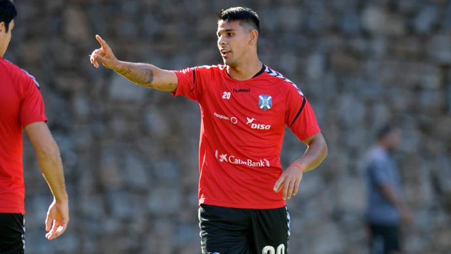 Ramón Miérez, durante el entrenamiento de ayer en El Mundialito.