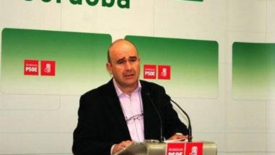 Manuel Carmona volverá al Parlamento andaluz para &quot;reivindicar la política&quot;