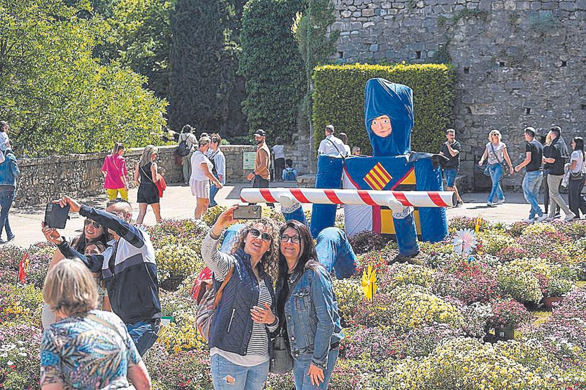 Turistes a Girona per Temps de Flors